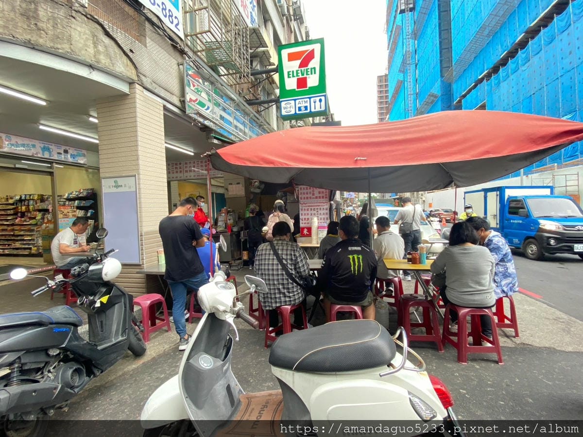 食記-台北市北投區裕民商圈無名米粉湯新鮮美味的街邊平實 食記-台北市北投區裕民商圈無名米粉湯新鮮美味的街邊平實