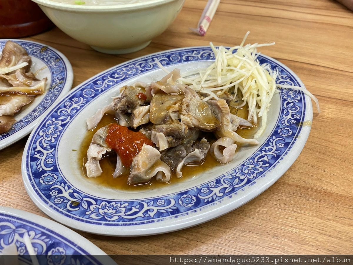 食記-台北市北投區裕民商圈無名米粉湯新鮮美味的街邊平實 食記-台北市北投區裕民商圈無名米粉湯新鮮美味的街邊平實