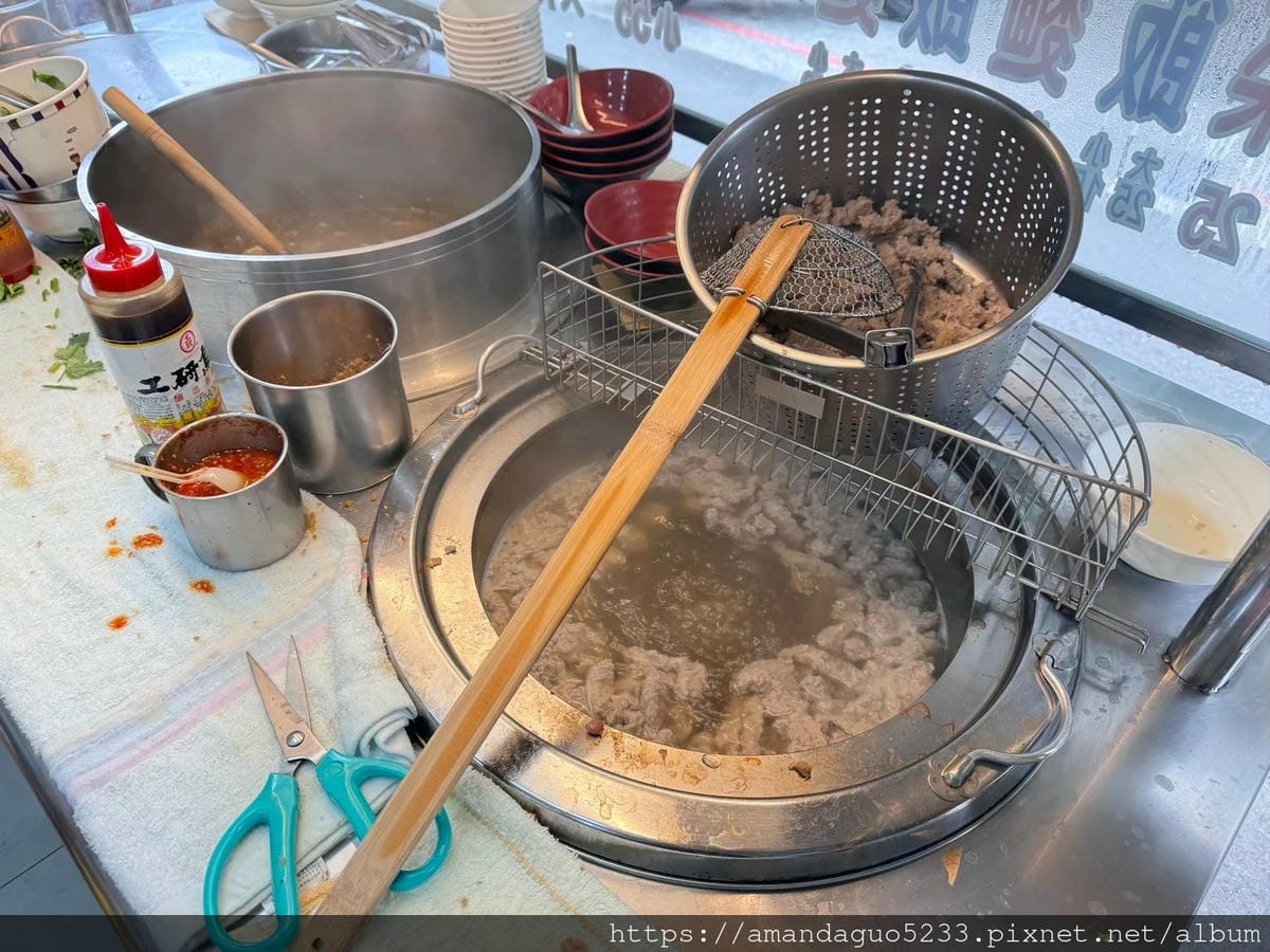 食記-台北市中山區無名手工赤肉羹雙連市場巷弄內無名赤肉
