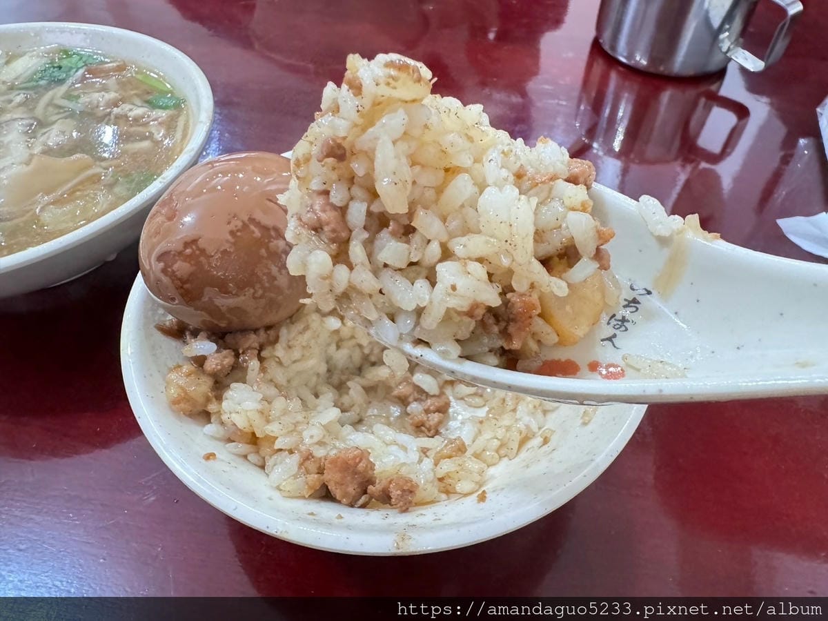 食記-新北市蘆洲區圓環龍鳳號蘆洲廟口附近老字號在地美食