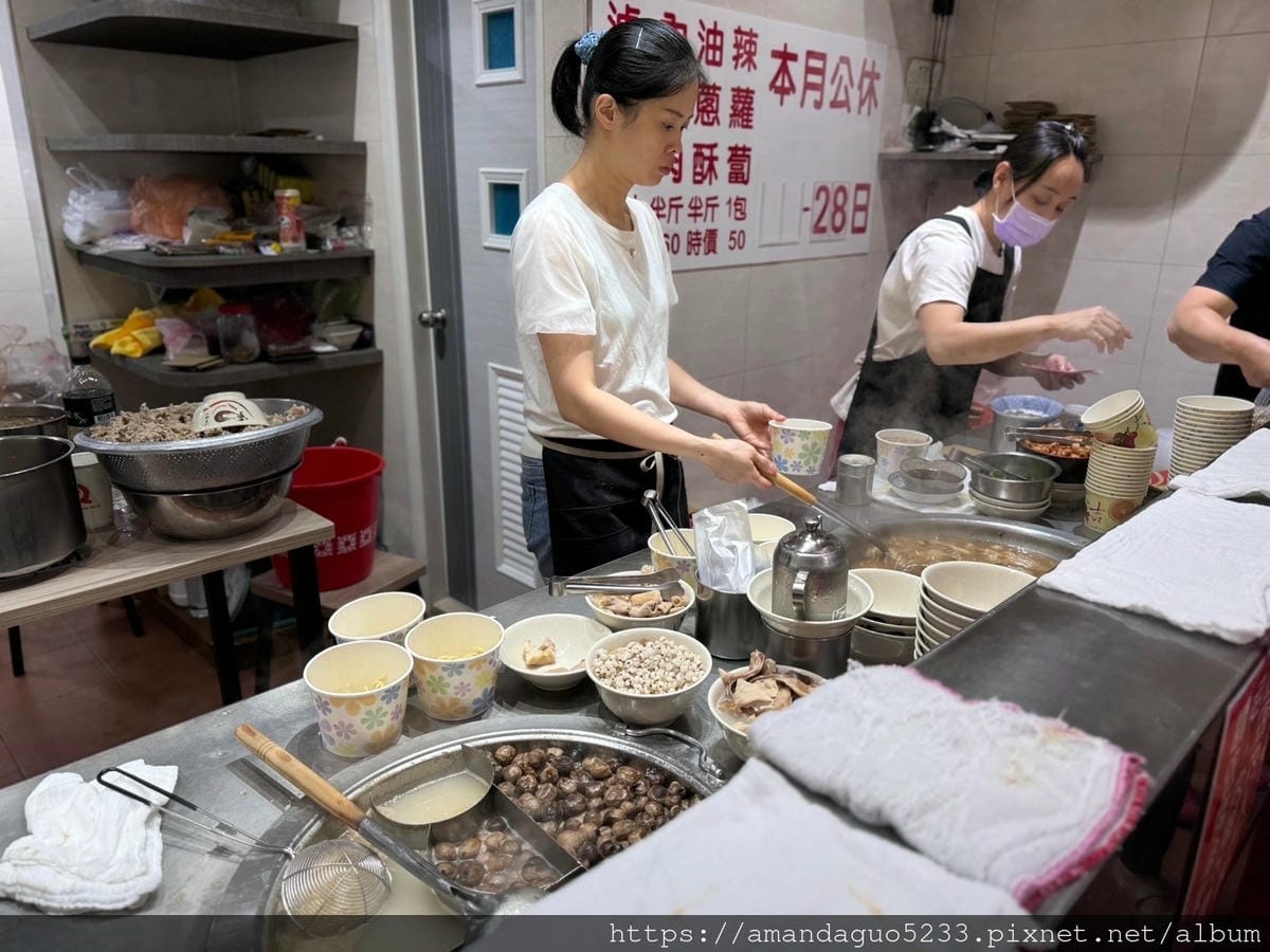 食記-新北市蘆洲區圓環龍鳳號蘆洲廟口附近老字號在地美食