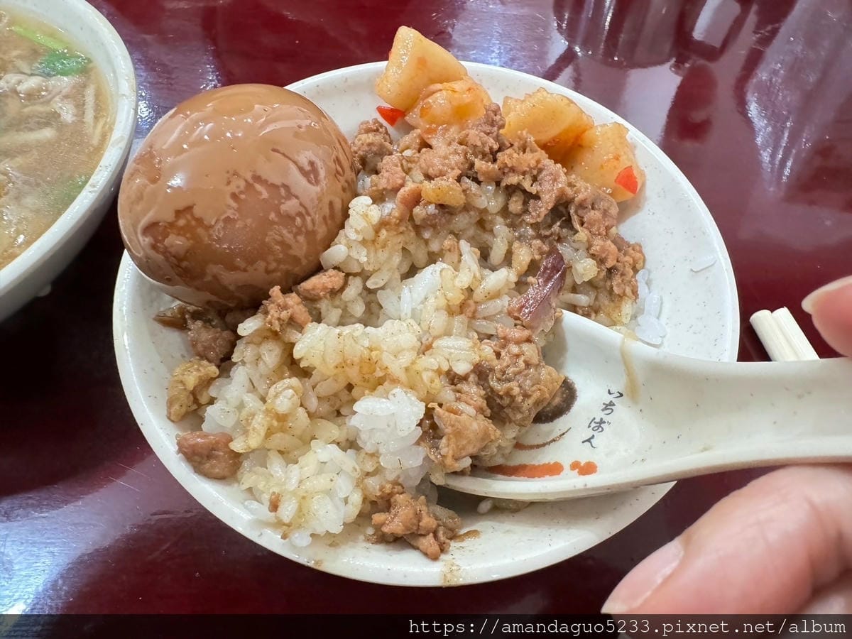 食記-新北市蘆洲區圓環龍鳳號蘆洲廟口附近老字號在地美食