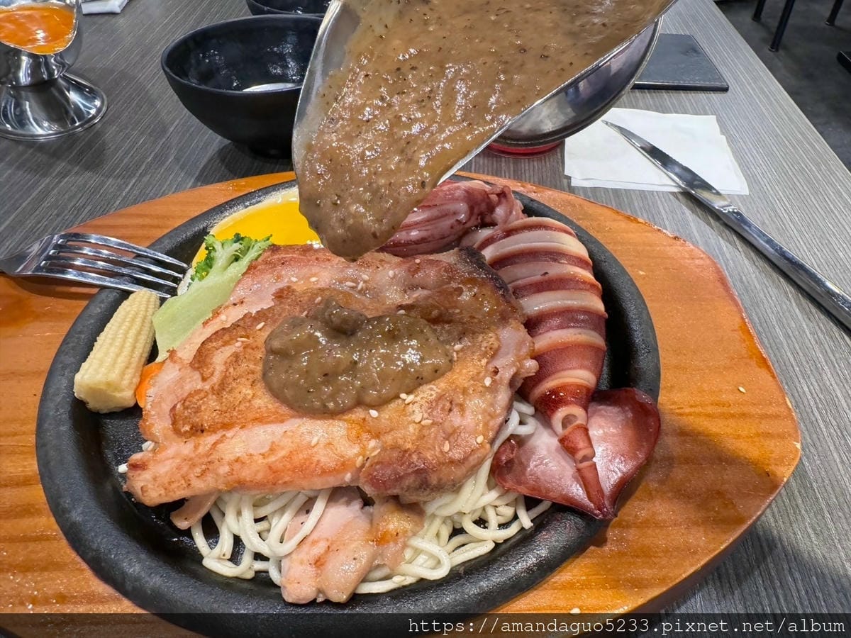食記-新北市蘆洲區專獵牛排(蘆洲店)新開幕!原塊牛排新