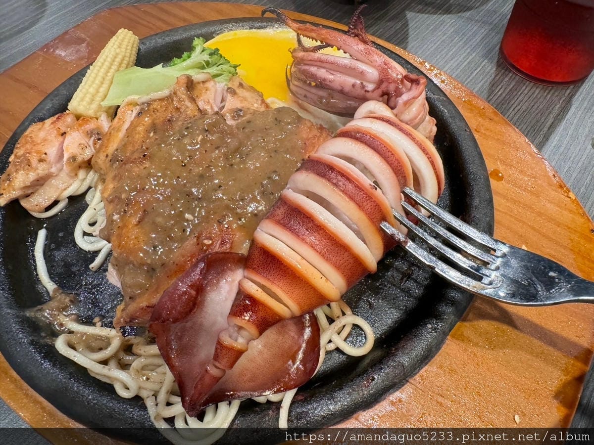 食記-新北市蘆洲區專獵牛排(蘆洲店)新開幕!原塊牛排新
