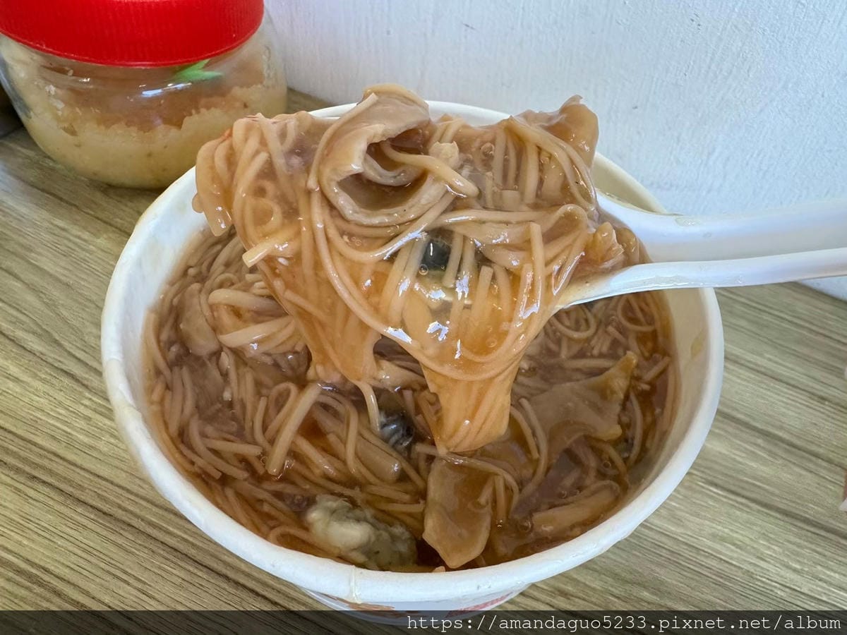 食記-台北市中山區雙連蚵仔麵線捷運站旁重口味大腸蚵仔麵 食記-台北市中山區雙連蚵仔麵線捷運站旁重口味大腸蚵仔麵
