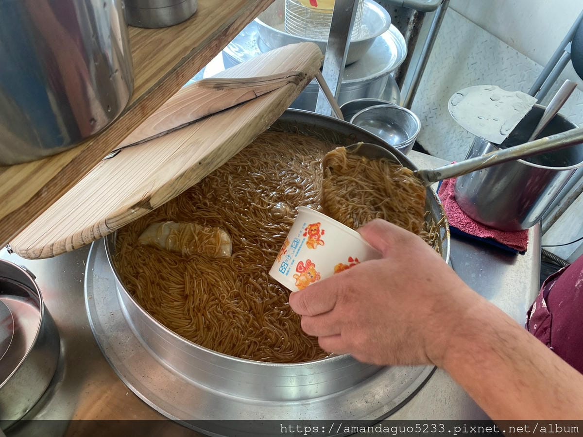 食記-台北市中山區雙連蚵仔麵線捷運站旁重口味大腸蚵仔麵 食記-台北市中山區雙連蚵仔麵線捷運站旁重口味大腸蚵仔麵