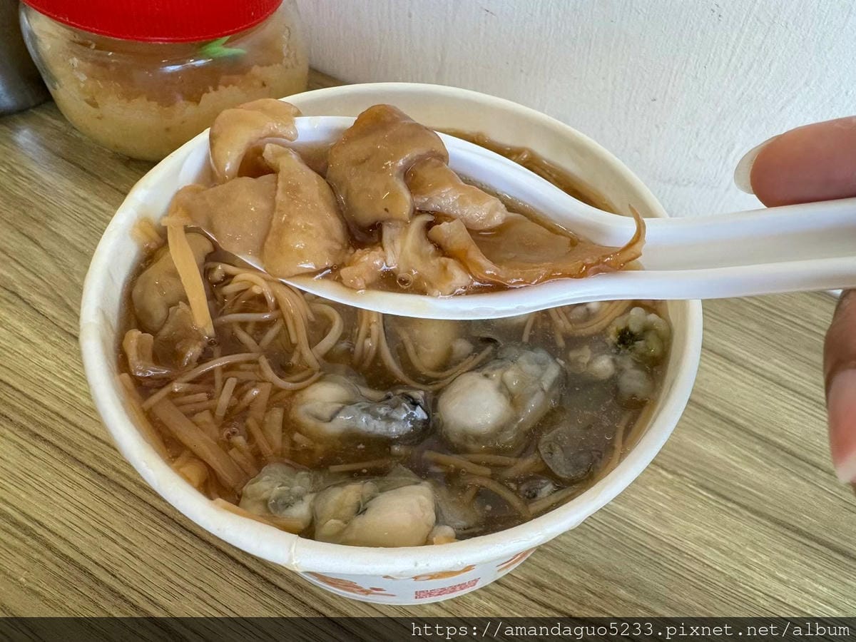 食記-台北市中山區雙連蚵仔麵線捷運站旁重口味大腸蚵仔麵 食記-台北市中山區雙連蚵仔麵線捷運站旁重口味大腸蚵仔麵