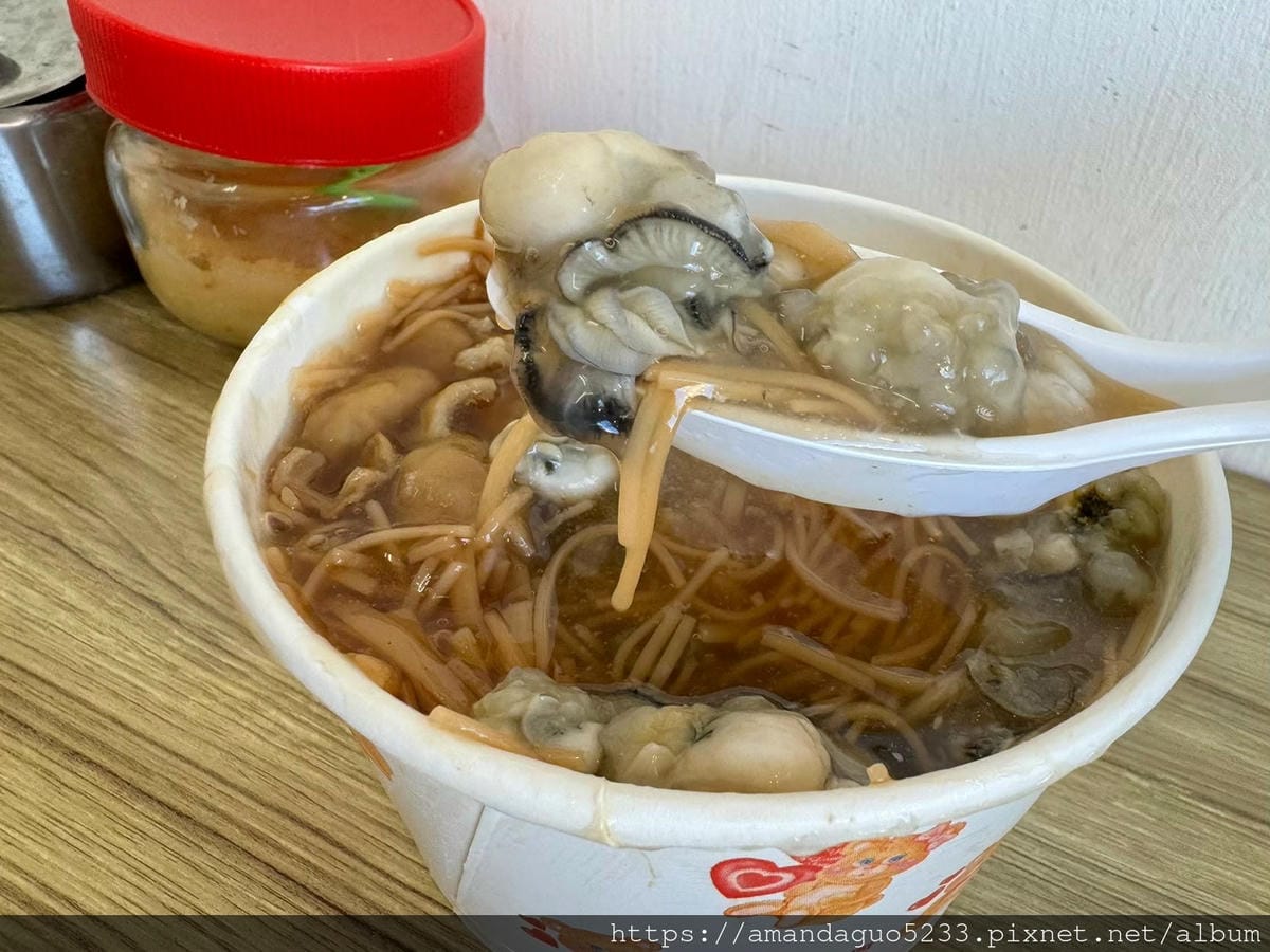食記-台北市中山區雙連蚵仔麵線捷運站旁重口味大腸蚵仔麵 食記-台北市中山區雙連蚵仔麵線捷運站旁重口味大腸蚵仔麵