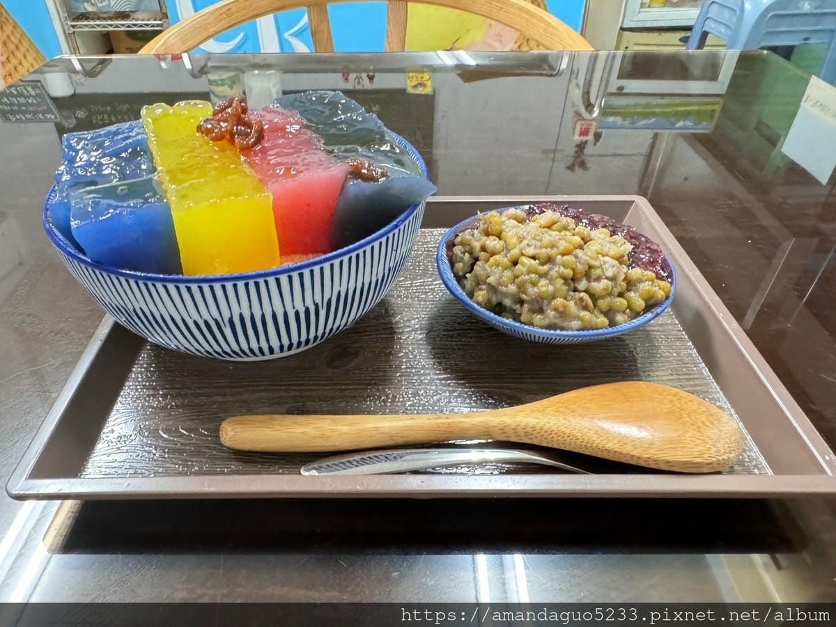 食記-台北市松山區來特冰淇淋國父紀念館站天然繽紛粉粿冰