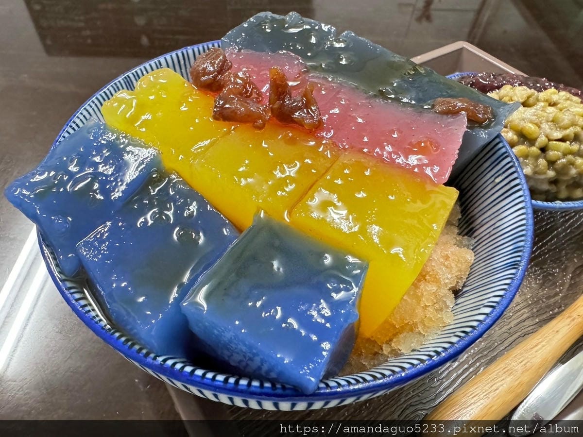 食記-台北市松山區來特冰淇淋國父紀念館站天然繽紛粉粿冰