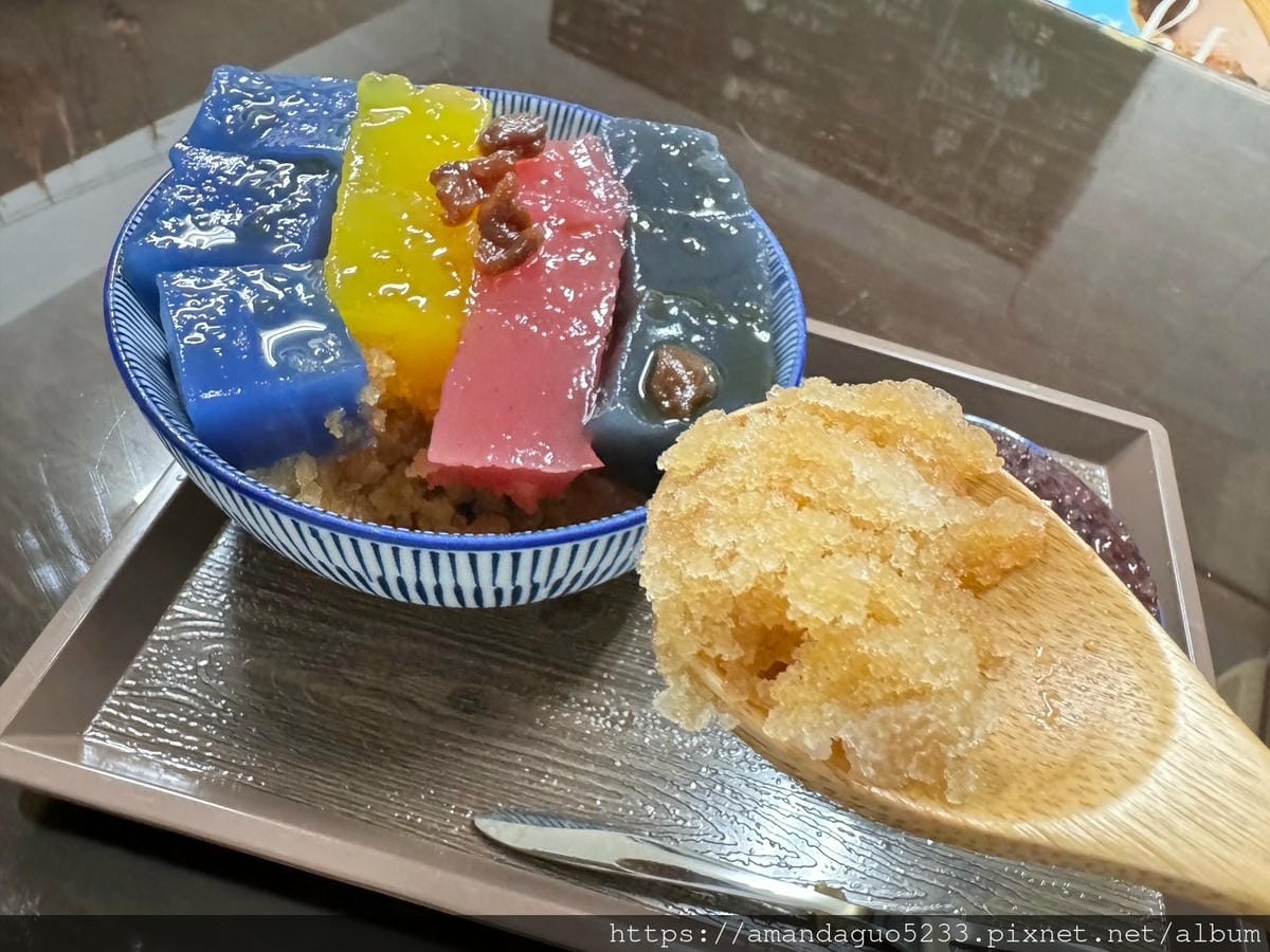 食記-台北市松山區來特冰淇淋國父紀念館站天然繽紛粉粿冰