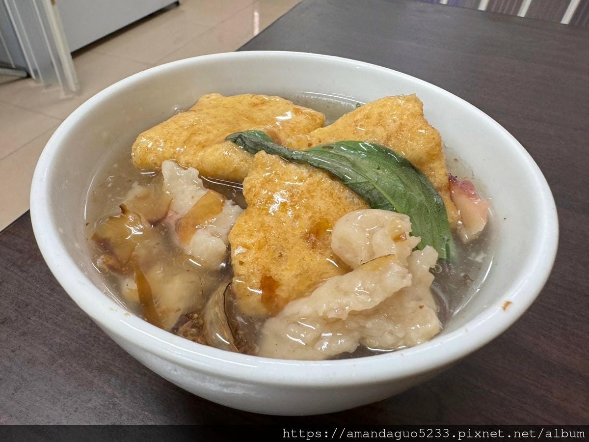 食記-台北市中正區城中無名魷魚羹到城中市場必嗑上一碗的