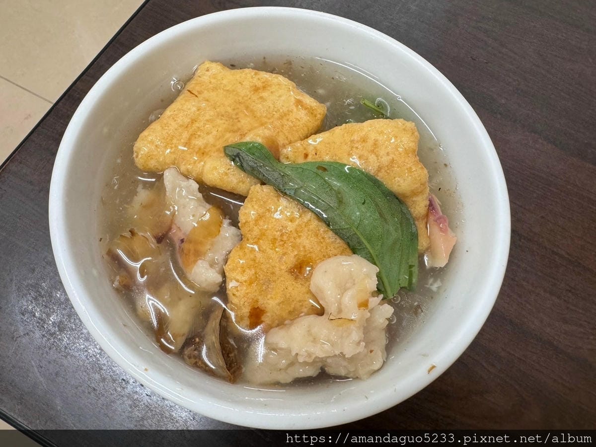 食記-台北市中正區城中無名魷魚羹到城中市場必嗑上一碗的