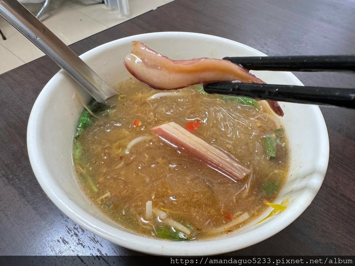 食記-台北市中正區城中無名魷魚羹到城中市場必嗑上一碗的
