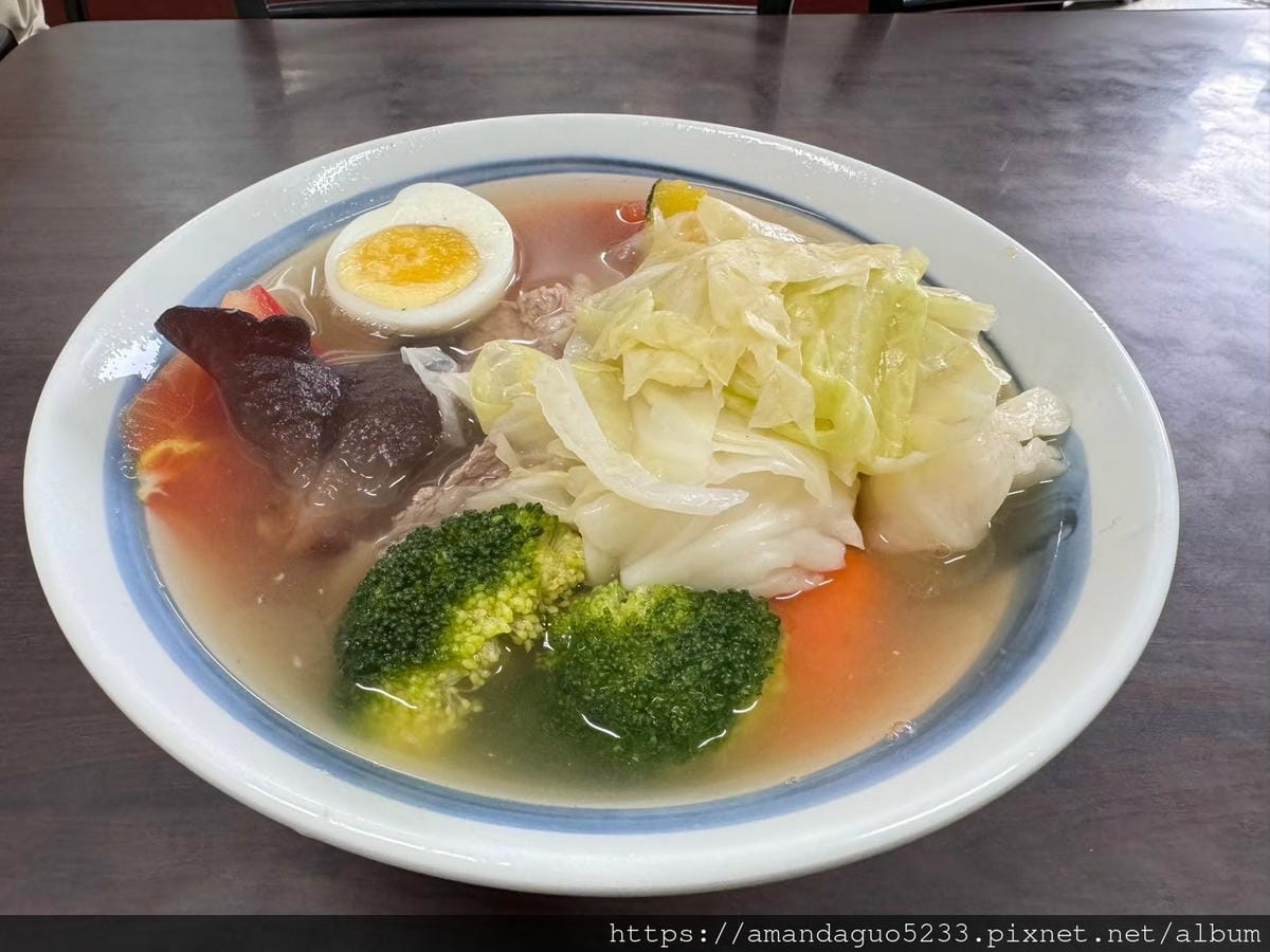 食記-台北市中山區就是麵簡單卻不簡單的麵,牛肉vs番茄 食記-台北市中山區就是麵簡單卻不簡單的麵,牛肉vs番茄