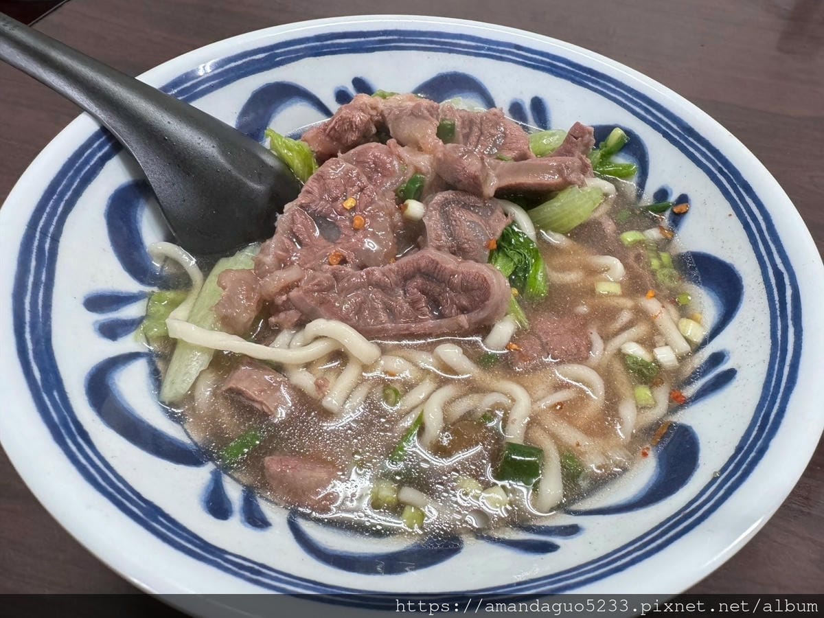 食記-台北市中山區就是麵簡單卻不簡單的麵,牛肉vs番茄 食記-台北市中山區就是麵簡單卻不簡單的麵,牛肉vs番茄