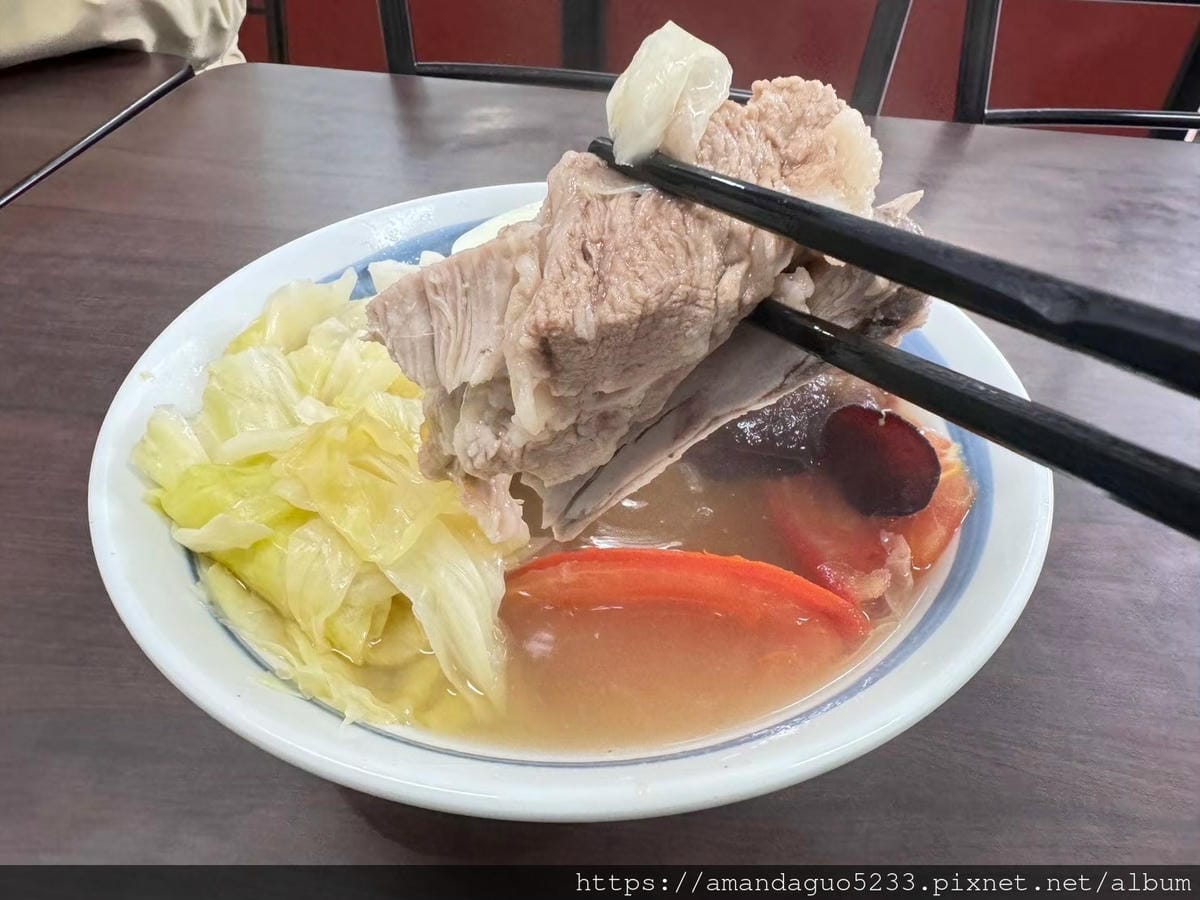 食記-台北市中山區就是麵簡單卻不簡單的麵,牛肉vs番茄 食記-台北市中山區就是麵簡單卻不簡單的麵,牛肉vs番茄