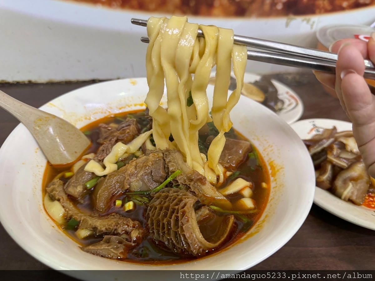 食記-台北市南港區昆陽牛肉麵昆陽捷運站重口味紅燒牛肉麵