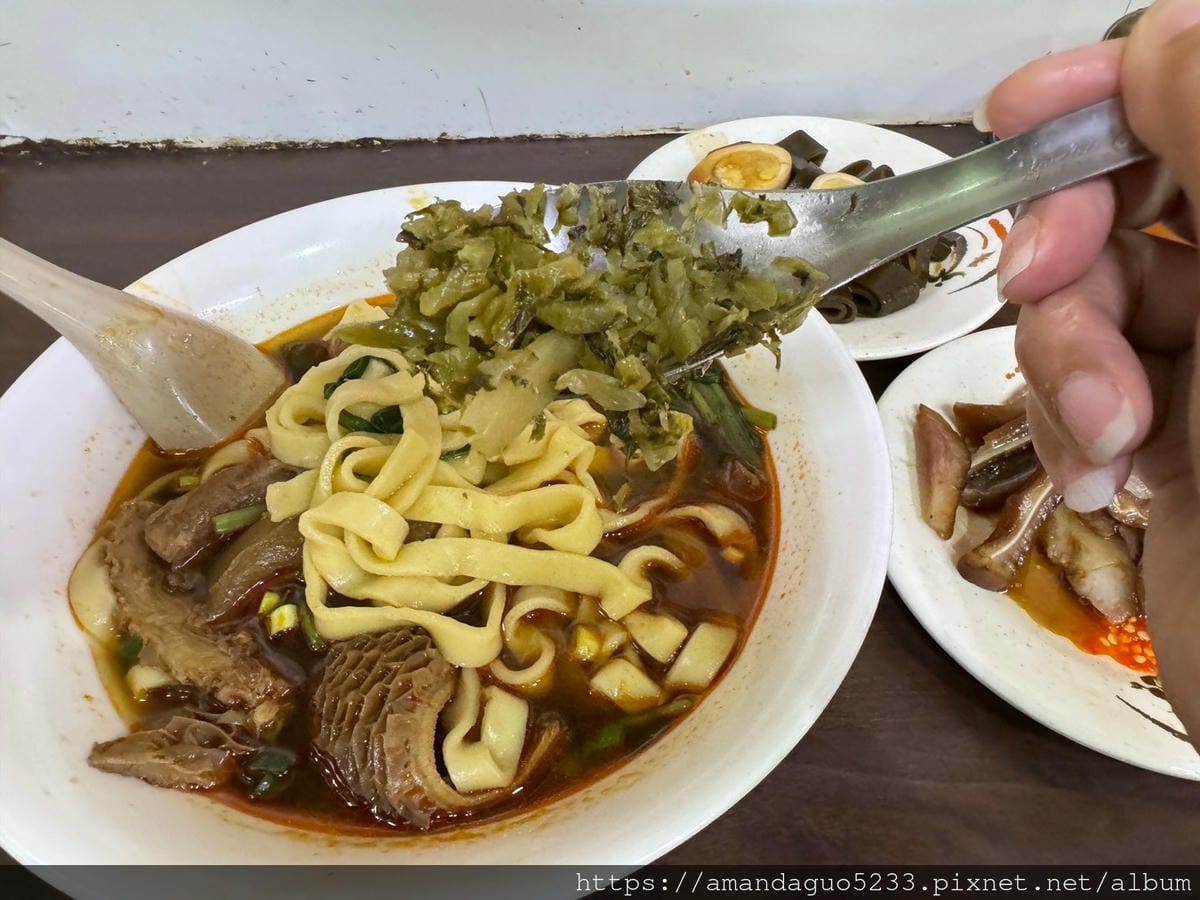 食記-台北市南港區昆陽牛肉麵昆陽捷運站重口味紅燒牛肉麵