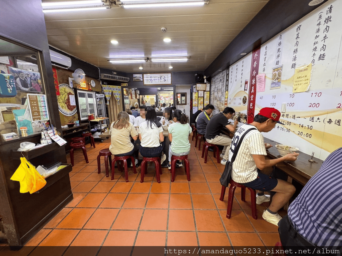 食記-台北市南港區昆陽牛肉麵昆陽捷運站重口味紅燒牛肉麵