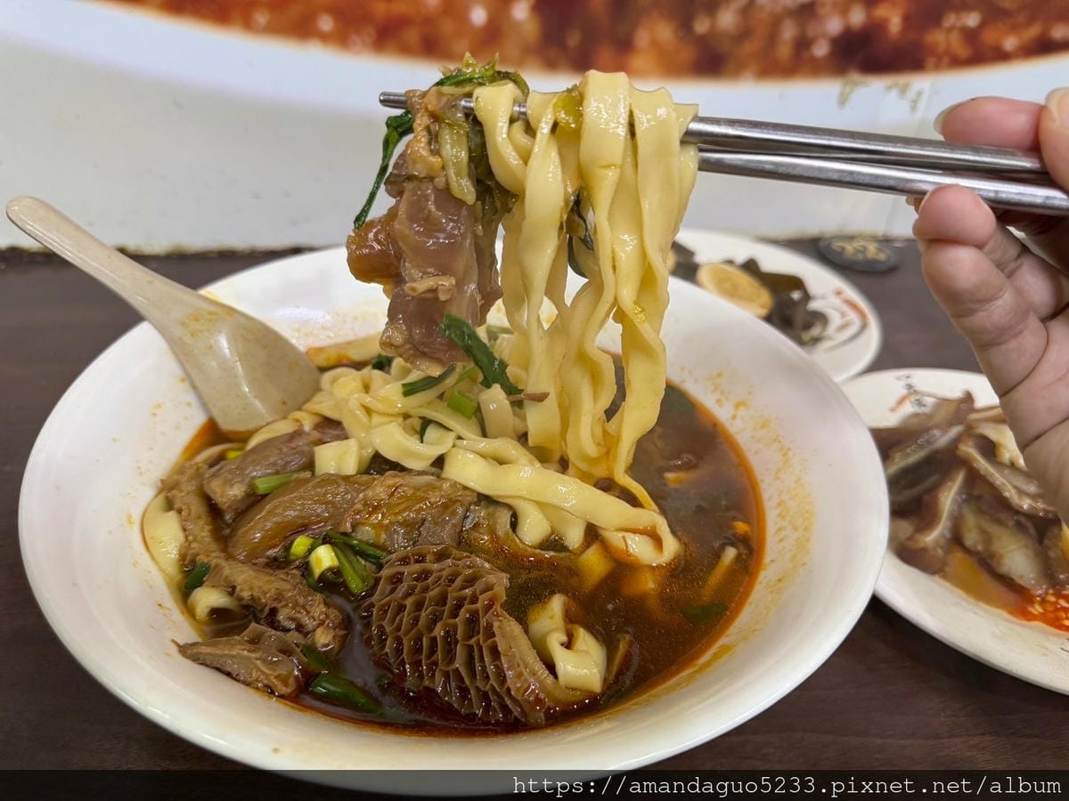 食記-台北市南港區昆陽牛肉麵昆陽捷運站重口味紅燒牛肉麵