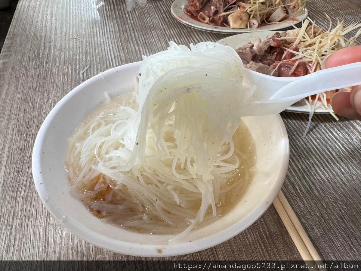 食記-台北市萬華區好款姨米粉湯巷弄內古早味米粉湯,切料