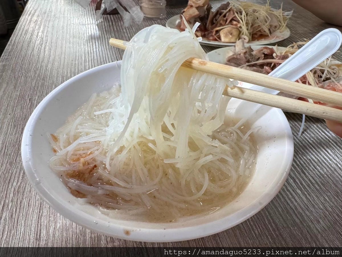 食記-台北市萬華區好款姨米粉湯巷弄內古早味米粉湯,切料