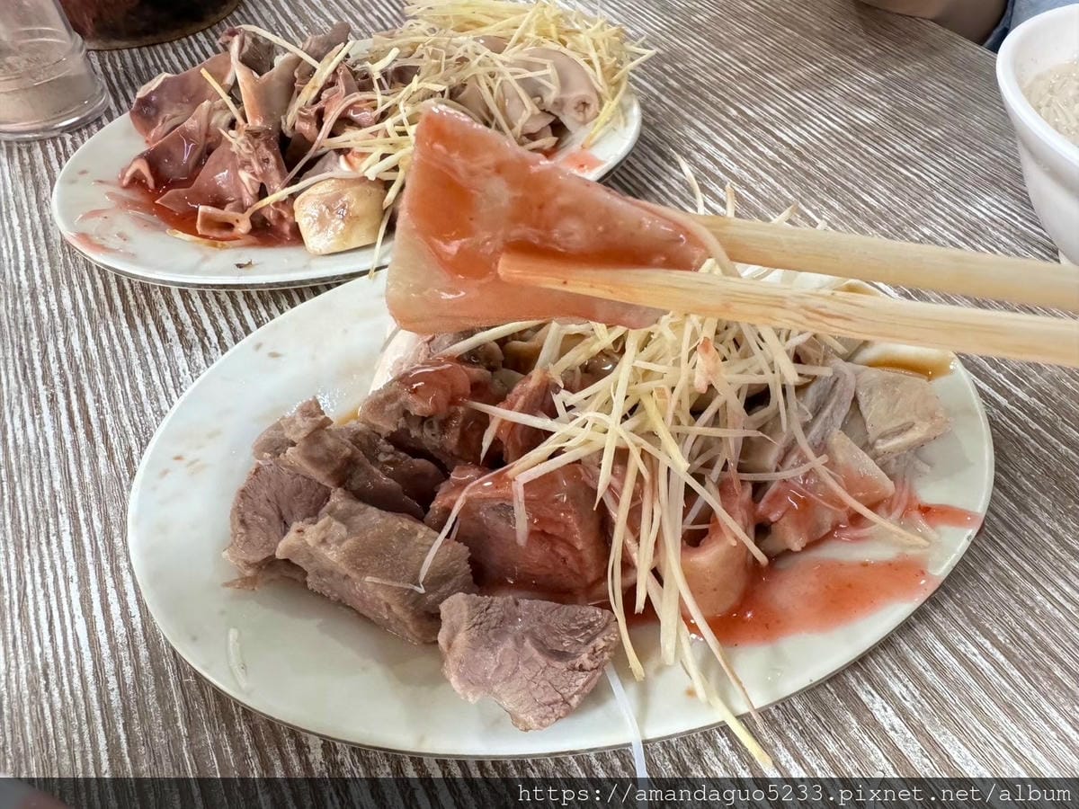 食記-台北市萬華區好款姨米粉湯巷弄內古早味米粉湯,切料