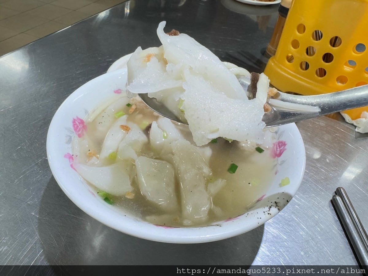 食記-台北市北投區北投鼎邊銼中繼市場內排隊美食,只賣鼎 食記-台北市北投區北投鼎邊銼中繼市場內排隊美食,只賣鼎