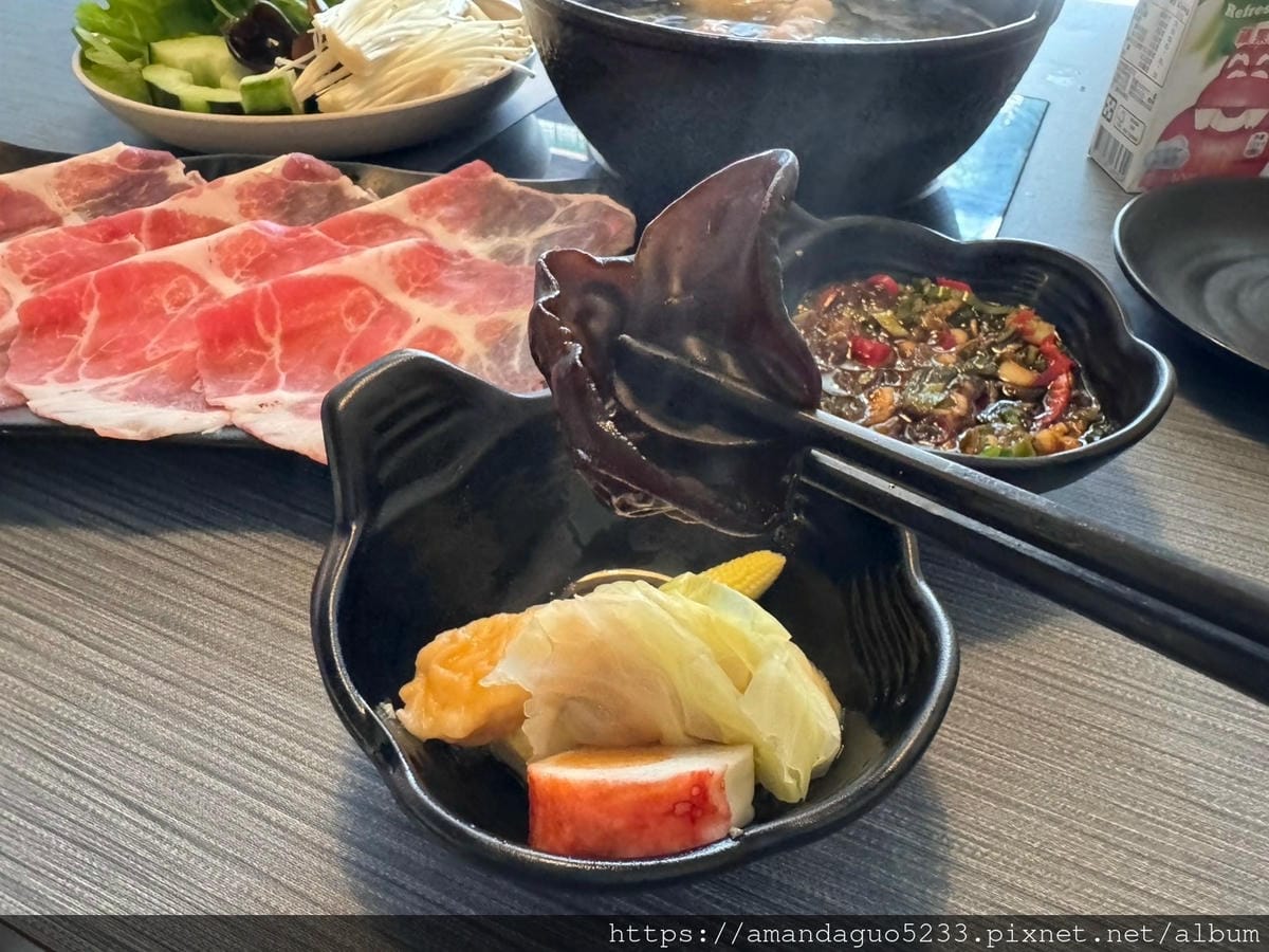 食記-新北市蘆洲區饗點鍋(蘆洲店)新開幕!長榮路火鍋2 食記-新北市蘆洲區饗點鍋(蘆洲店)新開幕!長榮路火鍋2
