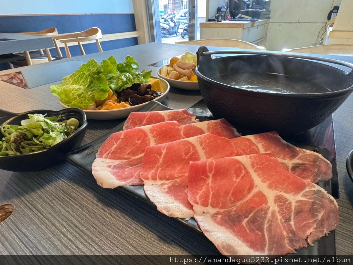 食記-新北市蘆洲區饗點鍋(蘆洲店)新開幕!長榮路火鍋2 食記-新北市蘆洲區饗點鍋(蘆洲店)新開幕!長榮路火鍋2