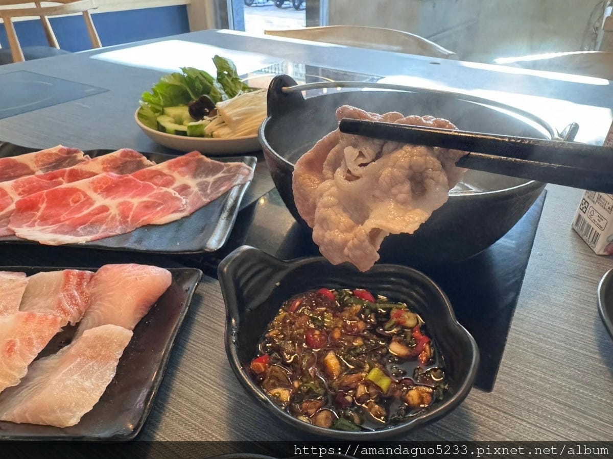 食記-新北市蘆洲區饗點鍋(蘆洲店)新開幕!長榮路火鍋2 食記-新北市蘆洲區饗點鍋(蘆洲店)新開幕!長榮路火鍋2