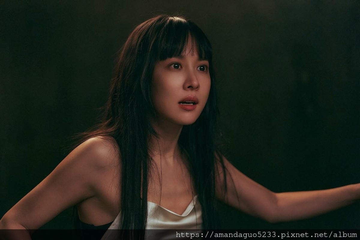 韓國電影劇透分享窺鏡/隱藏的面孔/破鏡慾(19禁)鏡子 韓國電影劇透分享窺鏡/隱藏的面孔/破鏡慾(19禁)鏡子