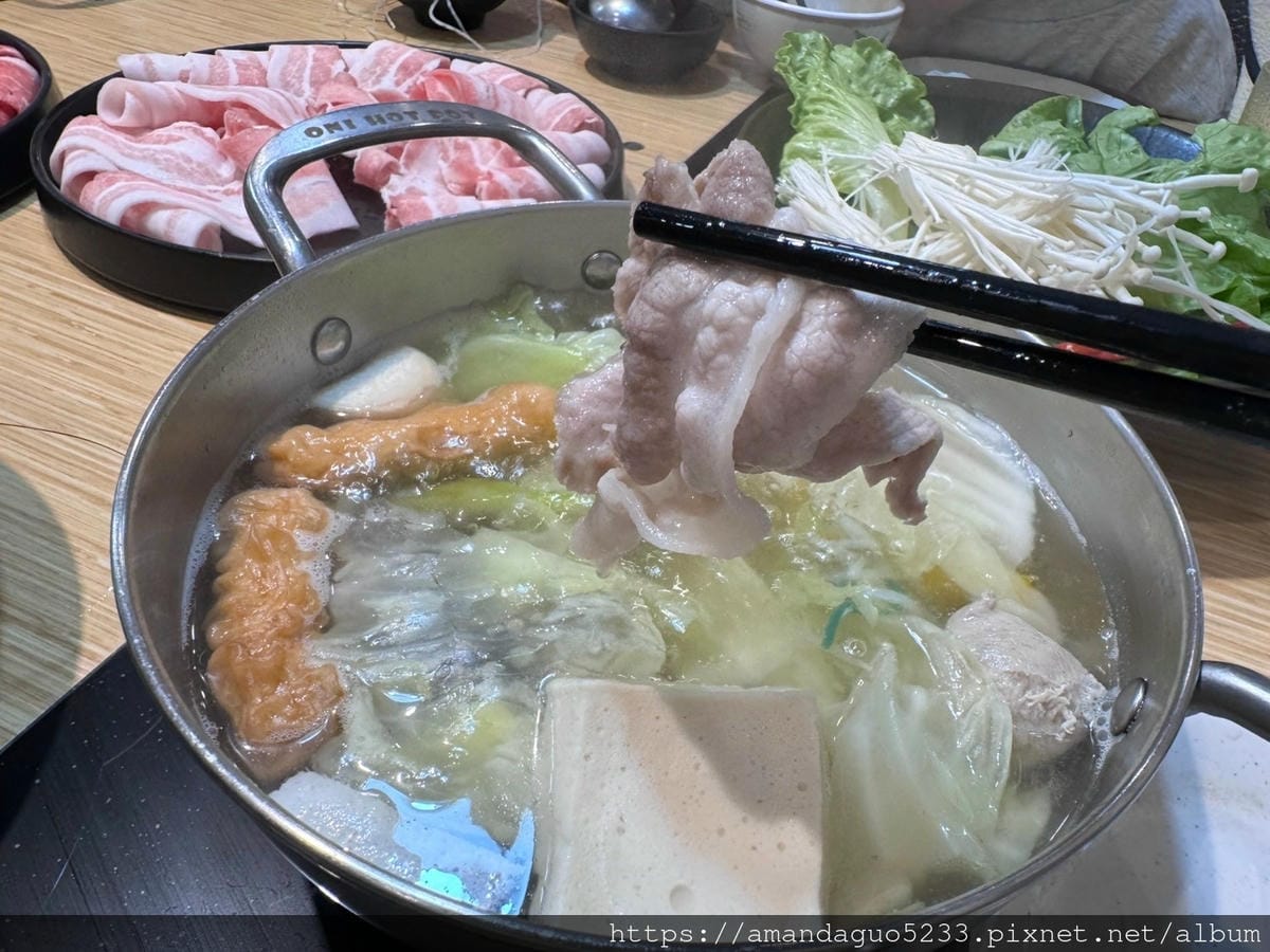 食記-新北市新莊區聚饗幸福鍋物新莊高評價小火鍋店,肉質