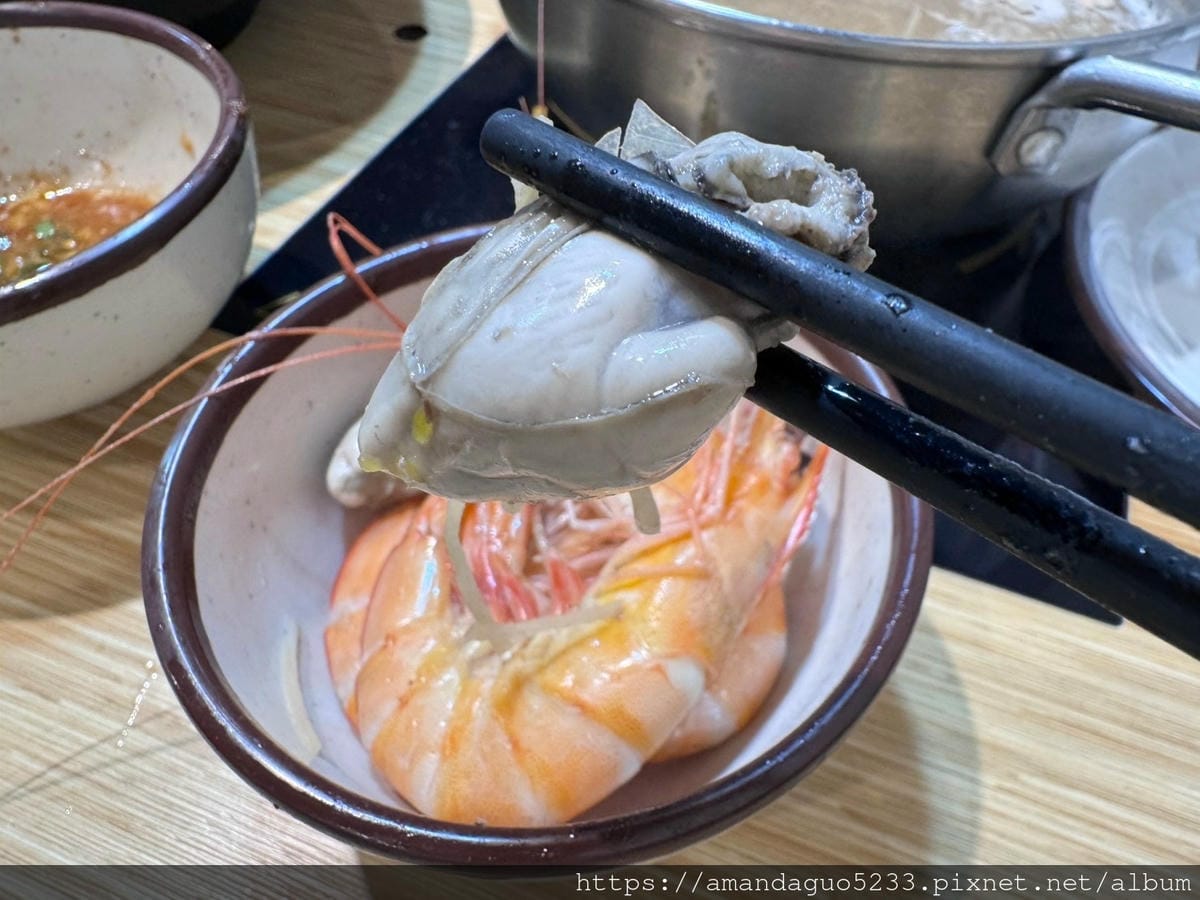 食記-新北市新莊區聚饗幸福鍋物新莊高評價小火鍋店,肉質