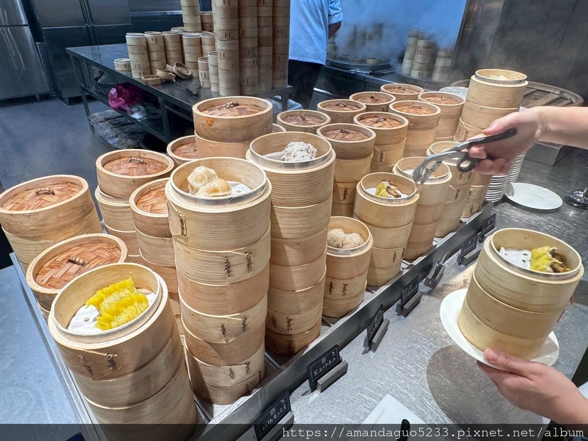 食記-新北市新莊區村民食堂櫥窗港點i-tower店新開 食記-新北市新莊區村民食堂櫥窗港點i-tower店新開