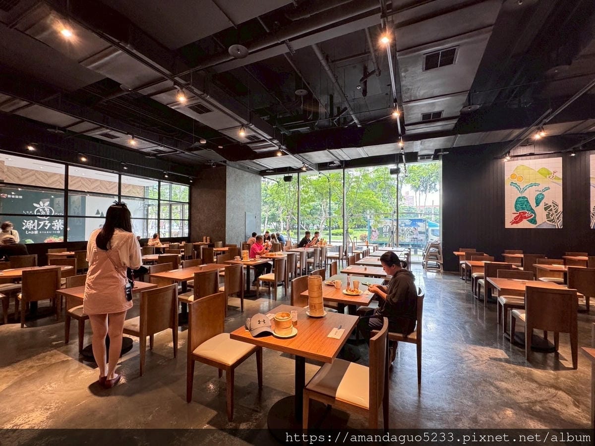 食記-新北市新莊區村民食堂櫥窗港點i-tower店新開 食記-新北市新莊區村民食堂櫥窗港點i-tower店新開