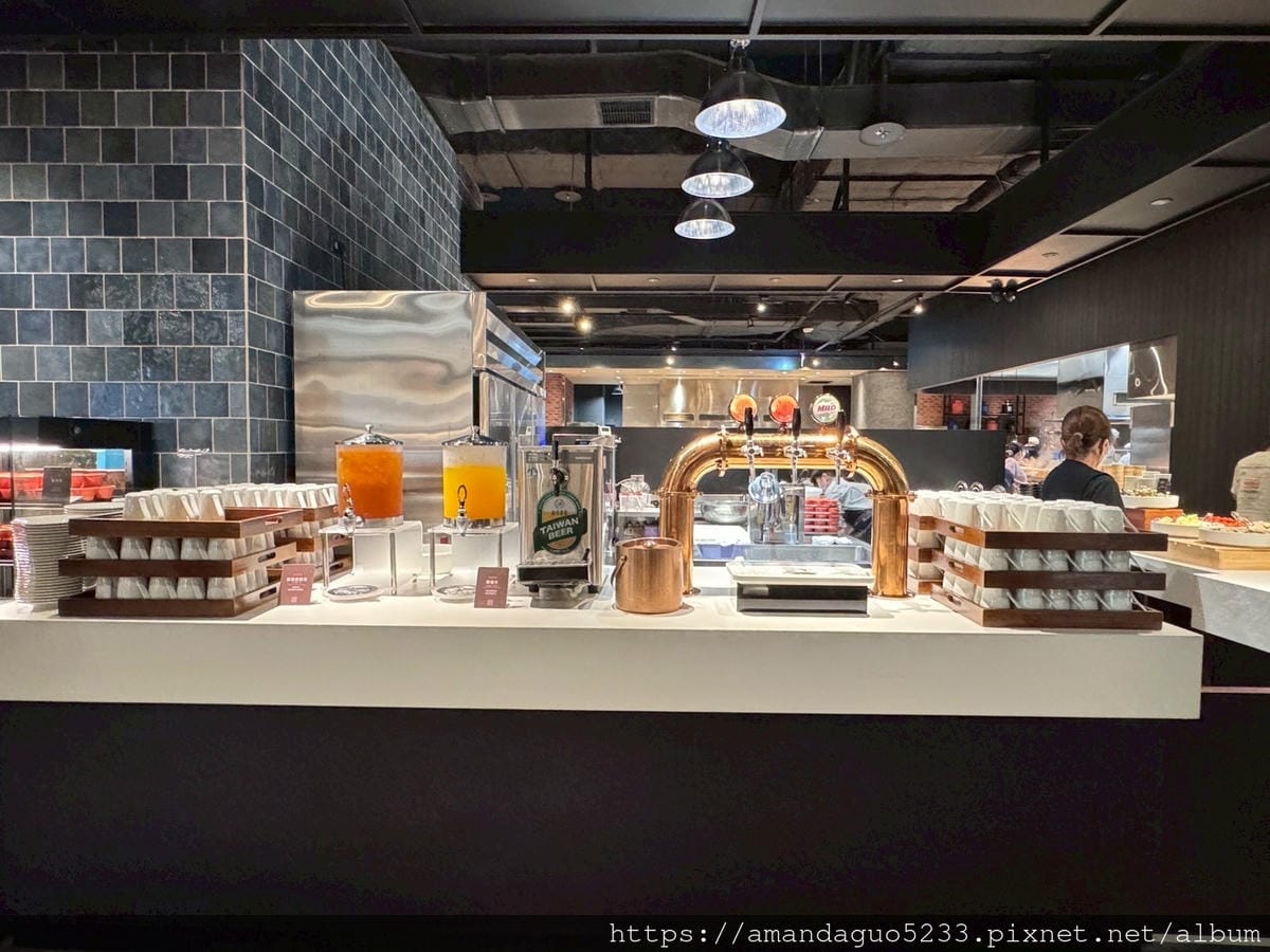 食記-新北市新莊區村民食堂櫥窗港點i-tower店新開 食記-新北市新莊區村民食堂櫥窗港點i-tower店新開