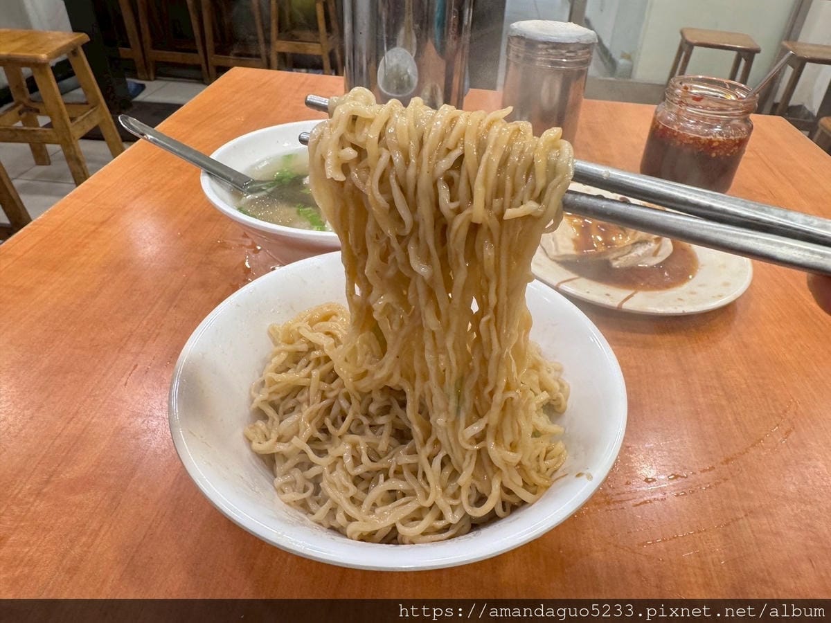 食記-台北市中山區21魯肉飯中山區百貨後巷的低調小吃店