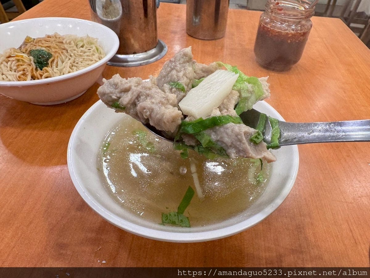 食記-台北市中山區21魯肉飯中山區百貨後巷的低調小吃店
