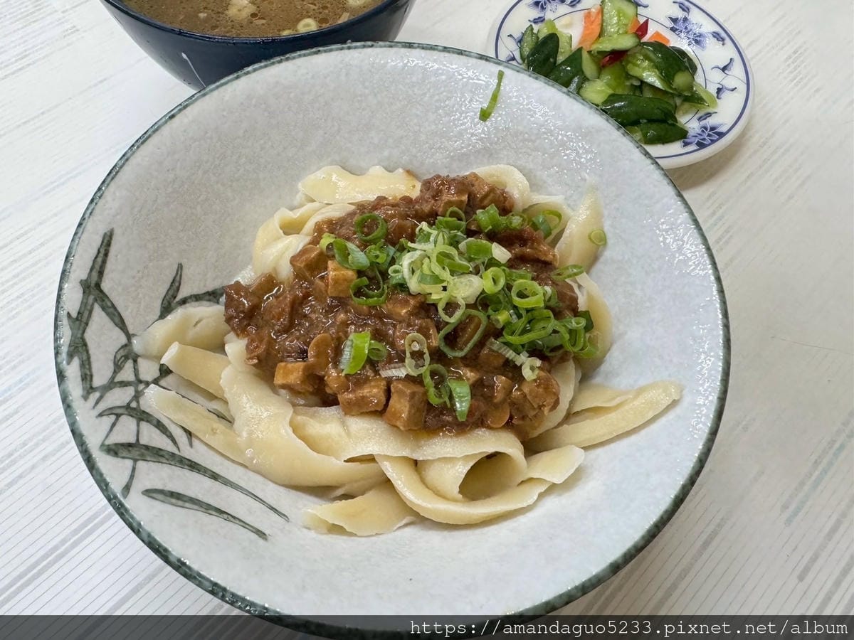 食記- 桃園市桃園區大個子刀削麵桃園火車站附近簡樸刀削 食記- 桃園市桃園區大個子刀削麵桃園火車站附近簡樸刀削
