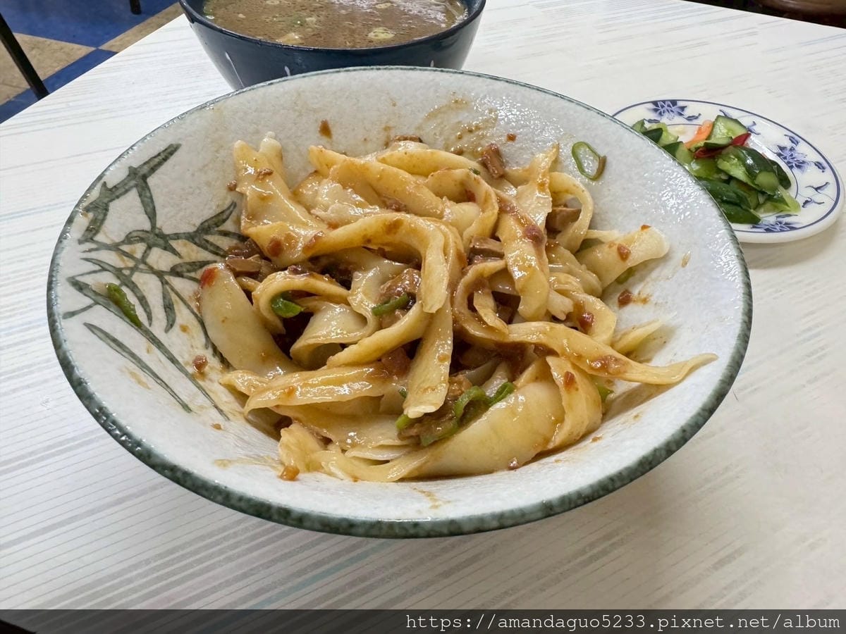 食記- 桃園市桃園區大個子刀削麵桃園火車站附近簡樸刀削 食記- 桃園市桃園區大個子刀削麵桃園火車站附近簡樸刀削