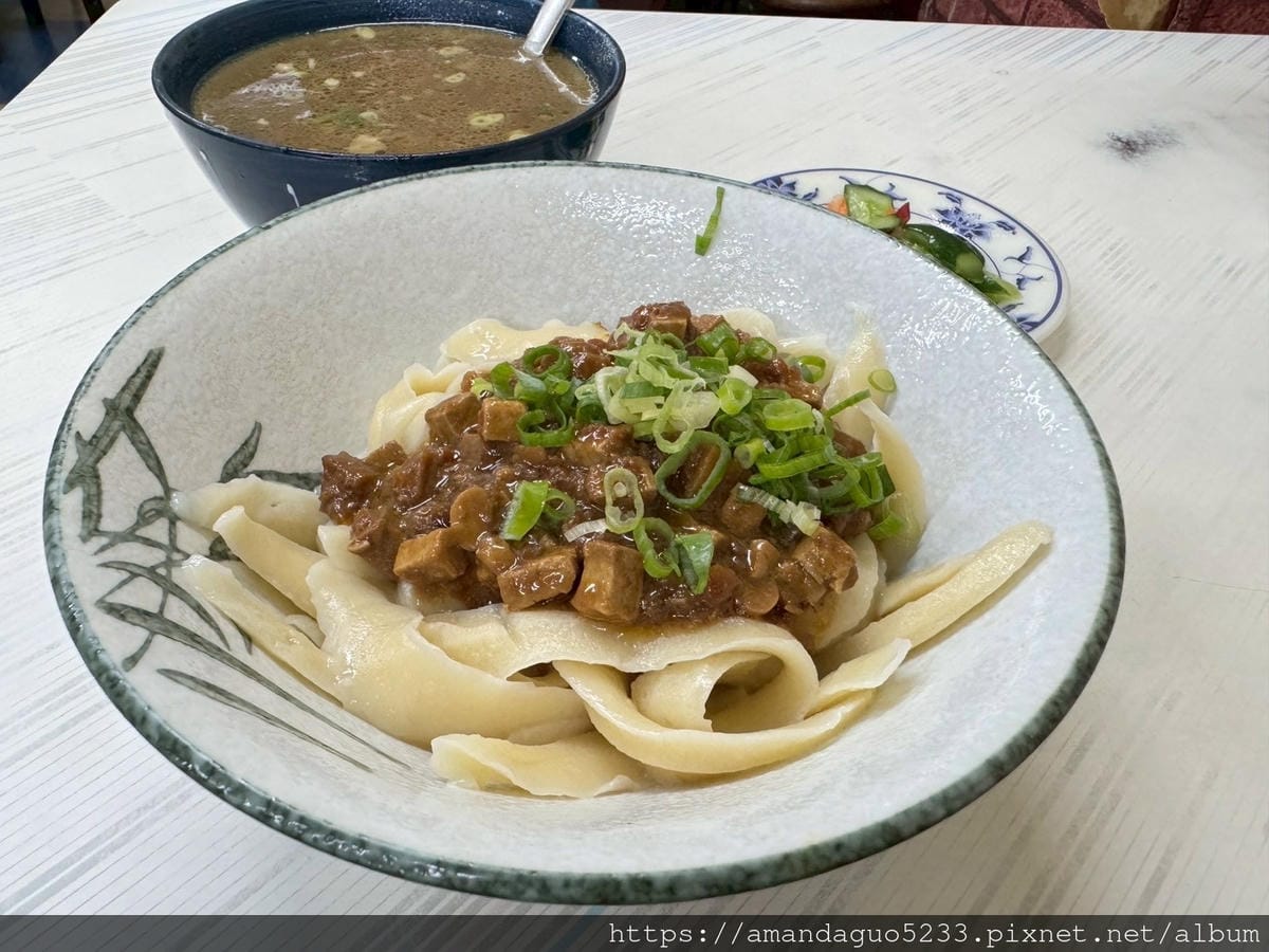食記- 桃園市桃園區大個子刀削麵桃園火車站附近簡樸刀削 食記- 桃園市桃園區大個子刀削麵桃園火車站附近簡樸刀削