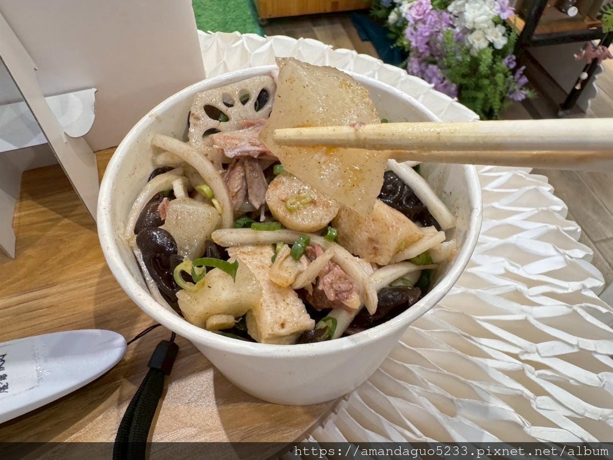 食記-台北市萬華區什麼雞鹹水雞(西門店)西門捷運站出口