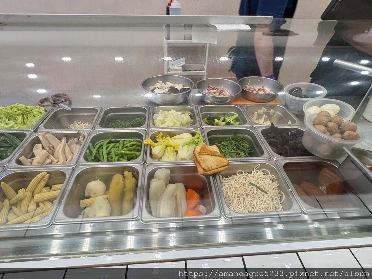 食記-台北市萬華區什麼雞鹹水雞(西門店)西門捷運站出口
