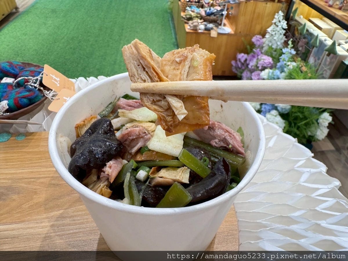 食記-台北市萬華區什麼雞鹹水雞(西門店)西門捷運站出口