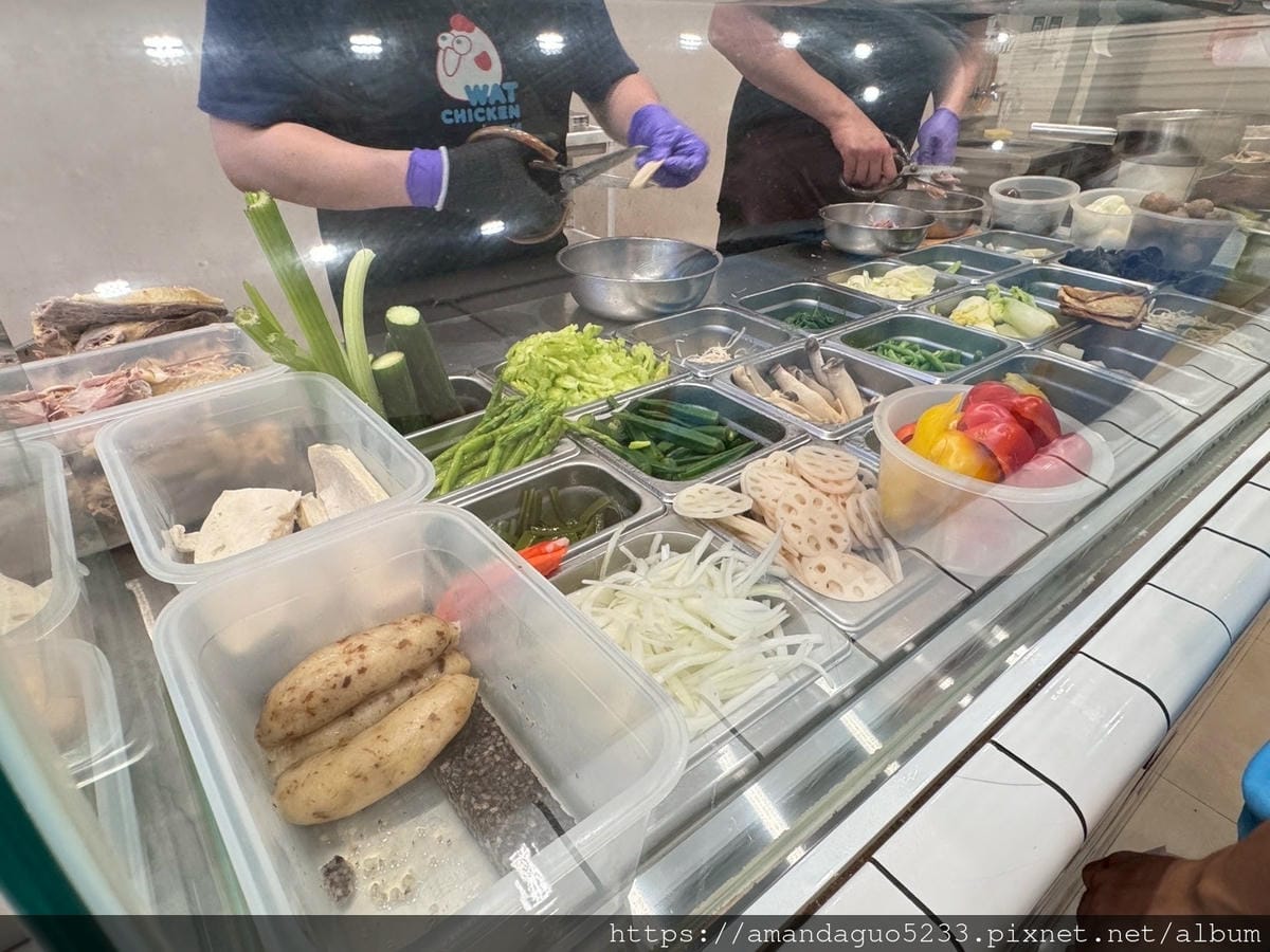 食記-台北市萬華區什麼雞鹹水雞(西門店)西門捷運站出口