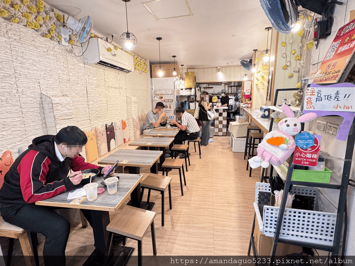 食記- 台北市中山區伊府軒鍋燒專賣店中山站百元鍋燒麵店