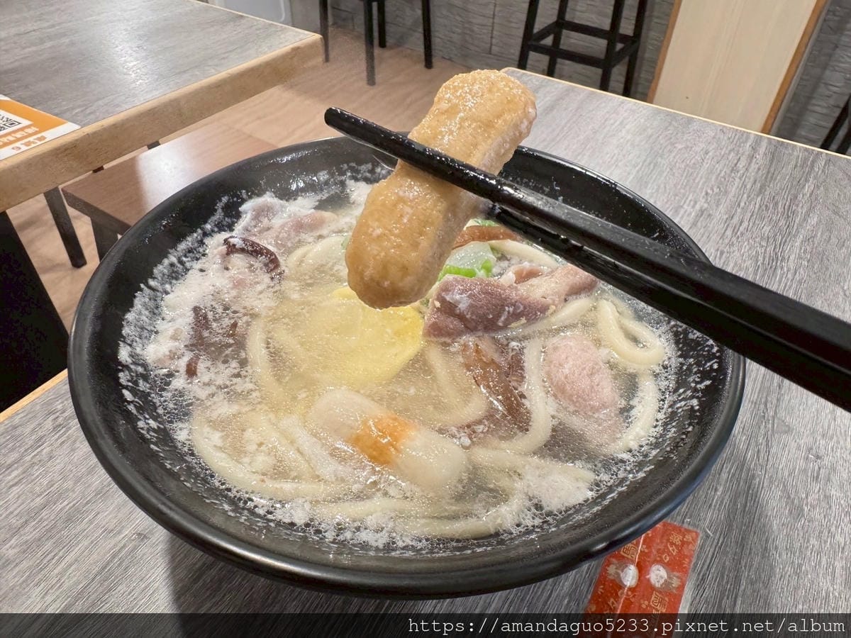食記- 台北市中山區伊府軒鍋燒專賣店中山站百元鍋燒麵店