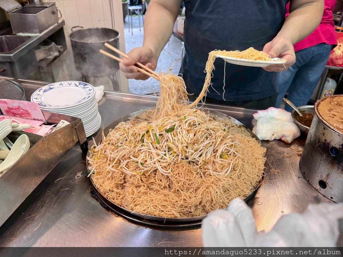 食記-台北市萬華區正老牌魷魚平西門町老字號魷魚羹,老客